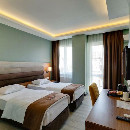 City Hotel باتومي المظهر الخارجي الصورة