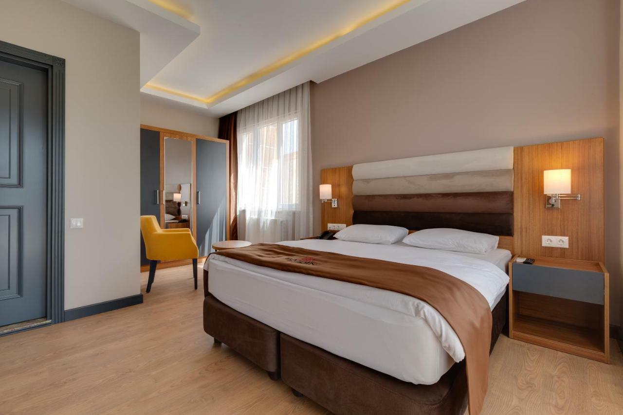 City Hotel باتومي المظهر الخارجي الصورة